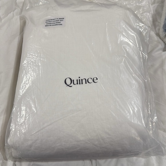 QUINCE EUROPEAN LINEN CONTRAST FLANGE DUVET COVER SET KING/CALKING - Picture 8 of 9